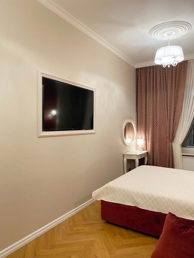 Grand De Luxe Residence Lviv Exterior foto