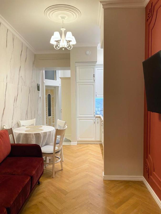 Grand De Luxe Residence Lviv Exterior foto
