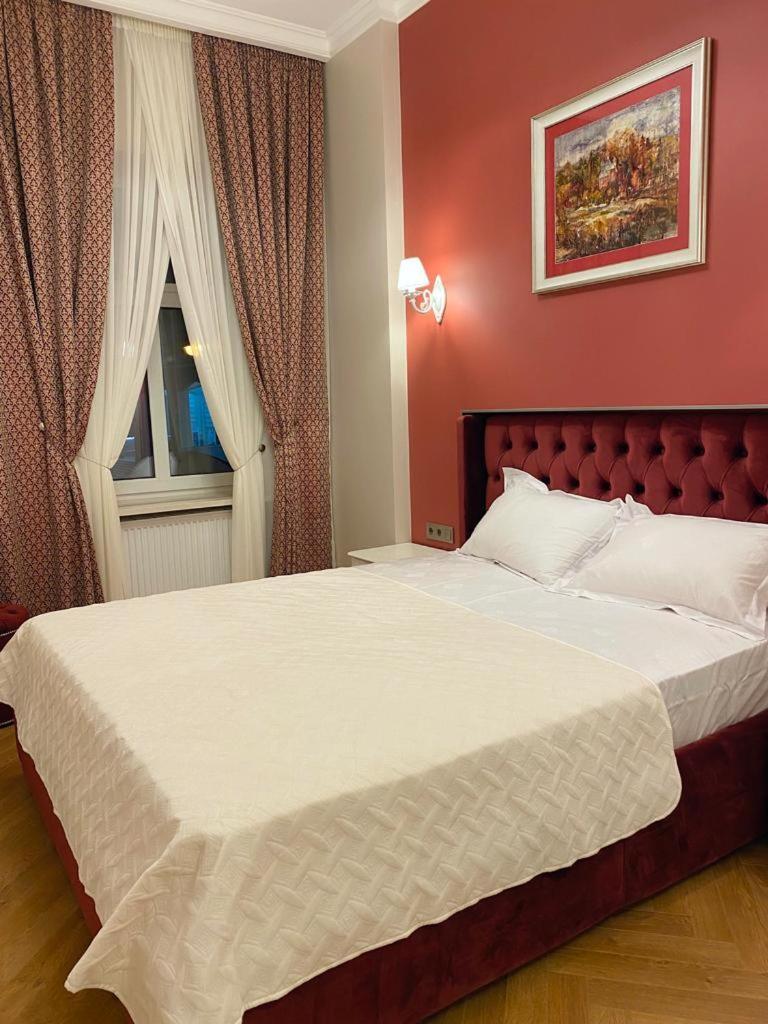 Grand De Luxe Residence Lviv Exterior foto